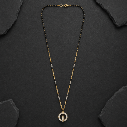 Gold & Black Beaded Crystal Circle Pendant Necklace – Elegant Dual-Tone Statement Necklace
