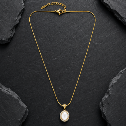 Elegant Pearl Halo Pendant Necklace